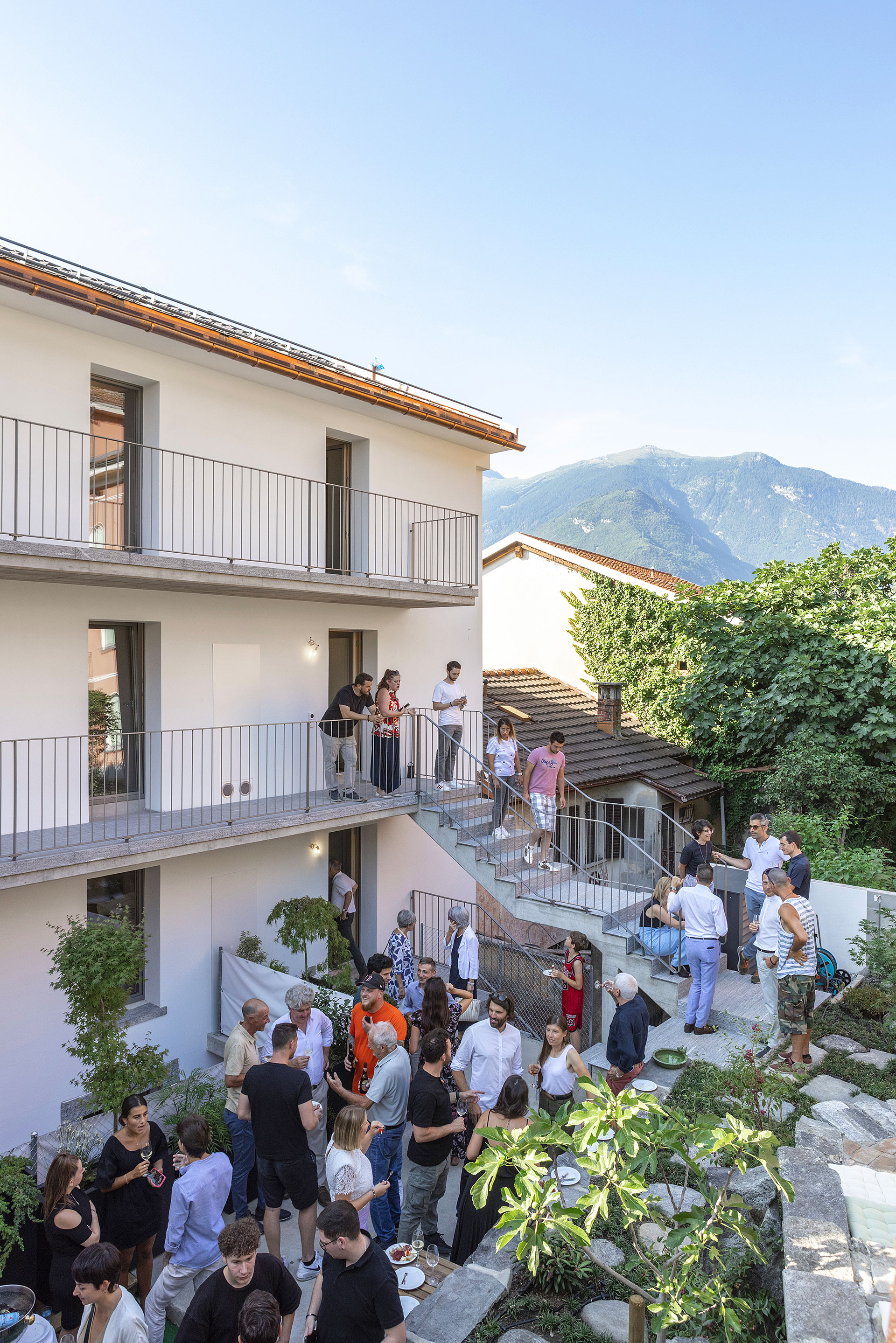 CASA EMMA Opening 26